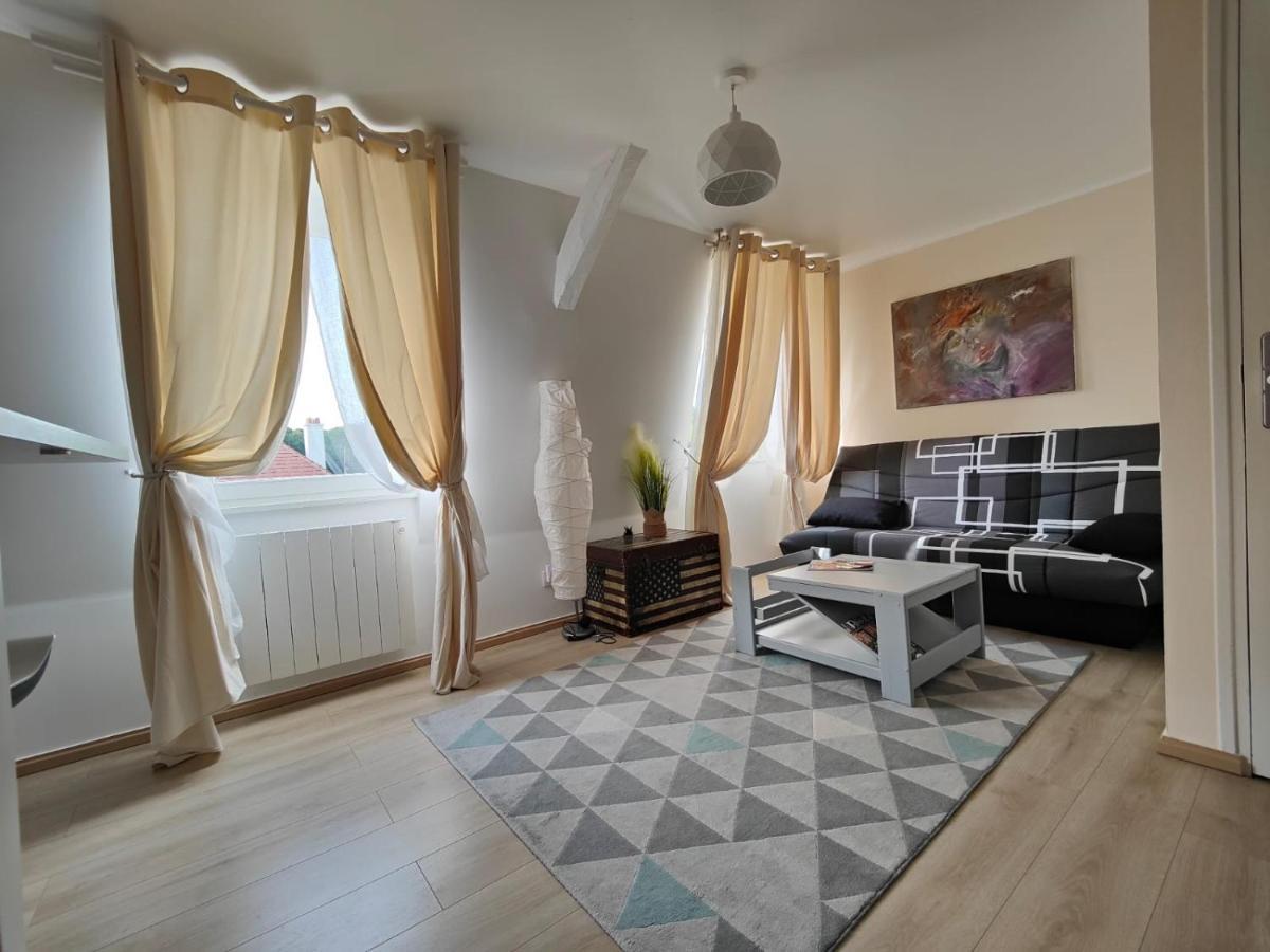 Appartement En Residence Gisors Luaran gambar
