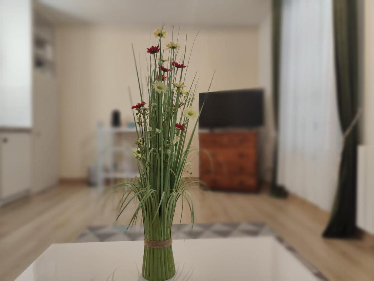 Appartement En Residence Gisors Luaran gambar