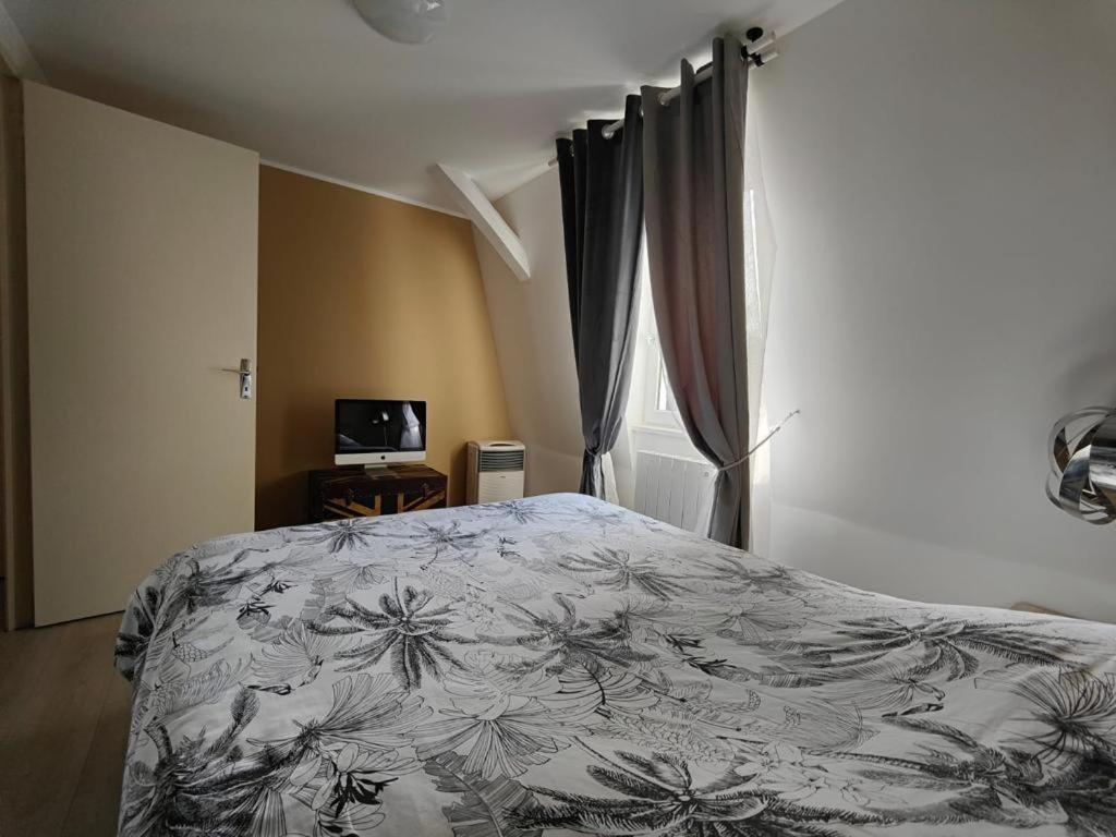 Appartement En Residence Gisors Luaran gambar