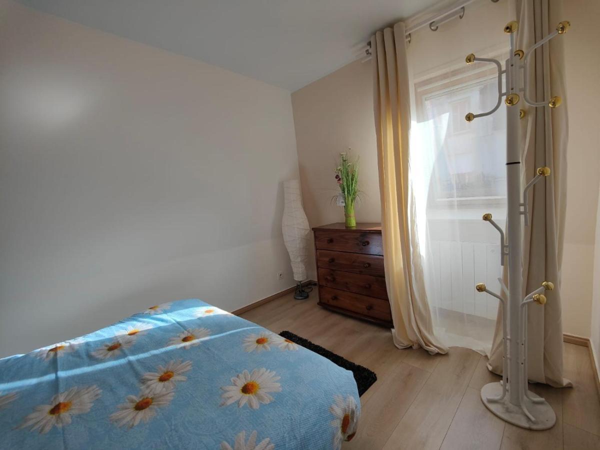 Appartement En Residence Gisors Luaran gambar